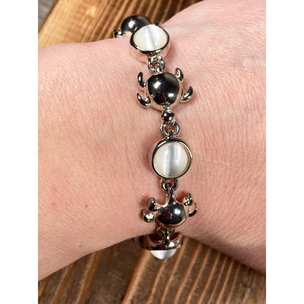 Moonstone Turtle Link Bracelet Silver Tone Magnetic Clasp 7.5”